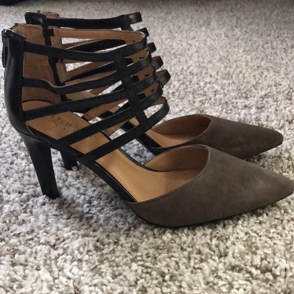 Franco Sarto Anniston Heels - Picture 2 of 4